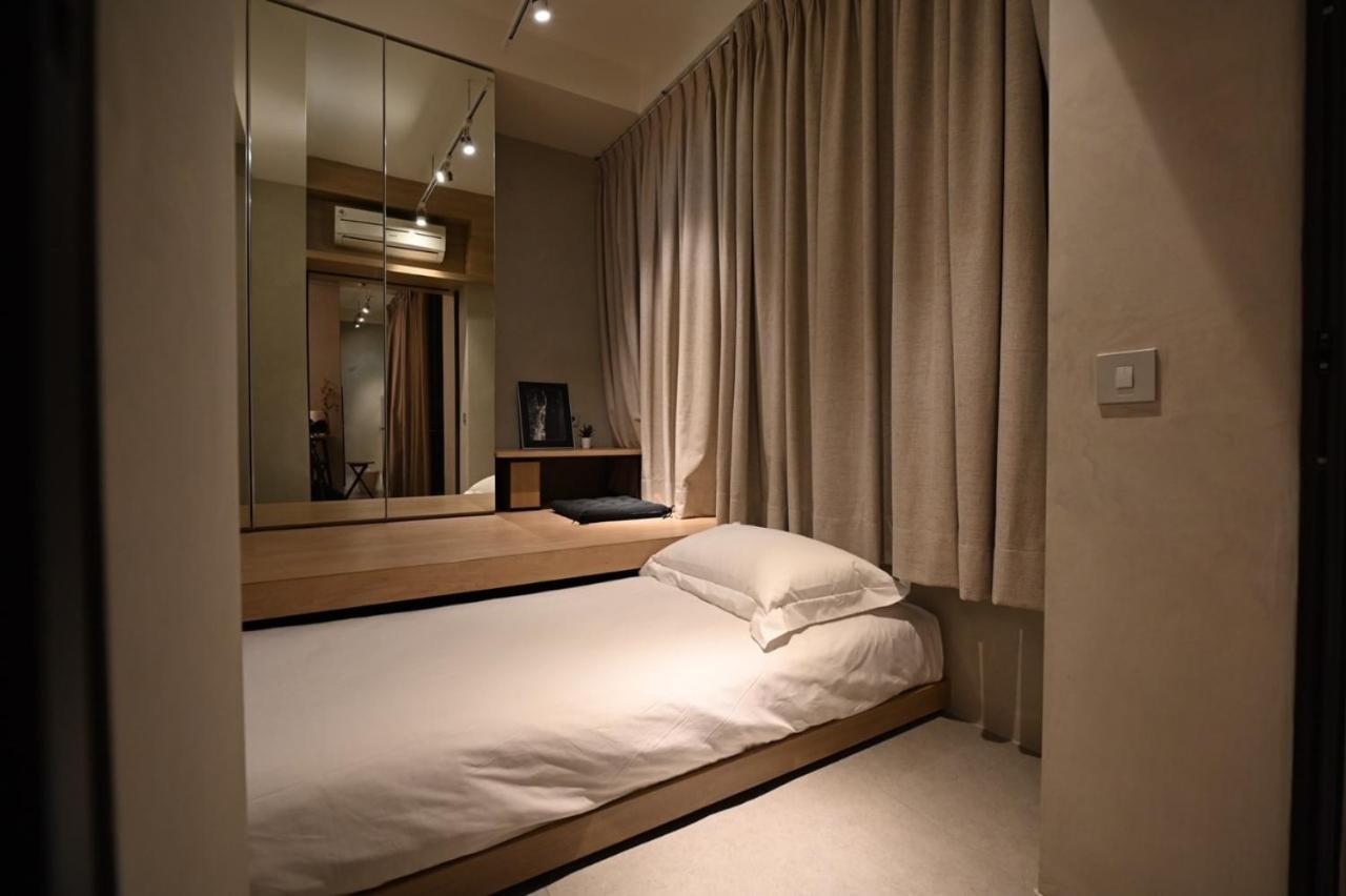 Double Room with Balcony (2 Adults + 1 Child),913353289:JPEG