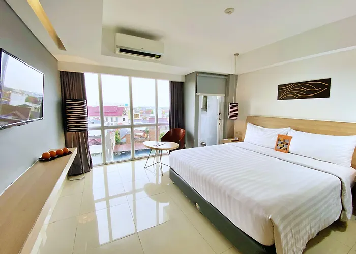 Harper Mt Haryono By Aston Hotel